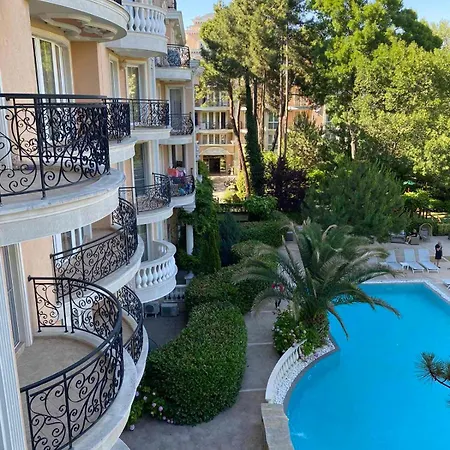 Apartment In A Luxurious Complex In Sunny
